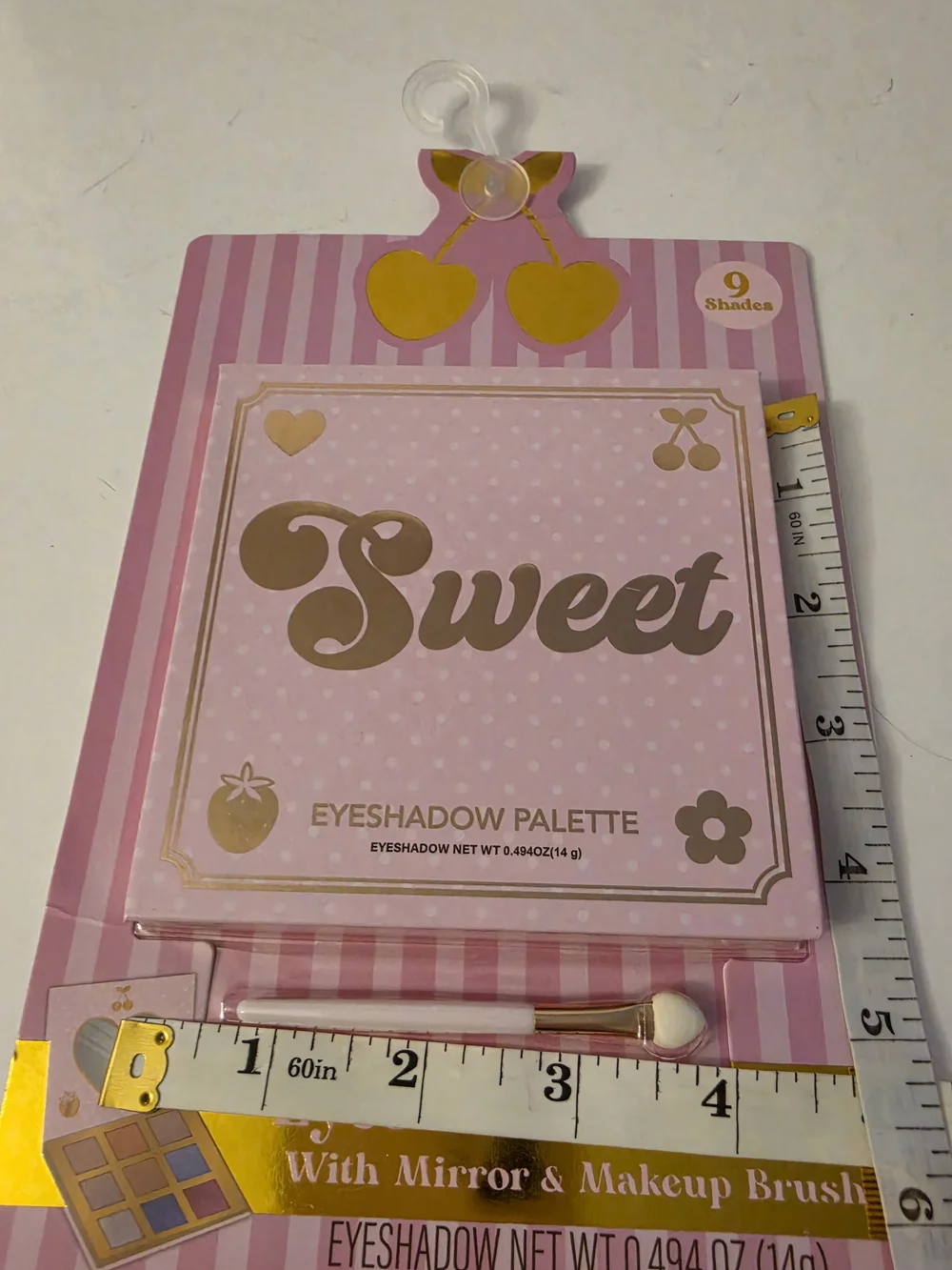 NWT Sweet Pastel Pink Gold 9-Color Palette Eyeshadow Heart Mirror SZ 4.5